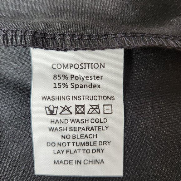 Wet Look PVC Mini Skirt Latex Fetish Clubwear Vinyl Buckles Zipper Size S - Picture 16 of 16